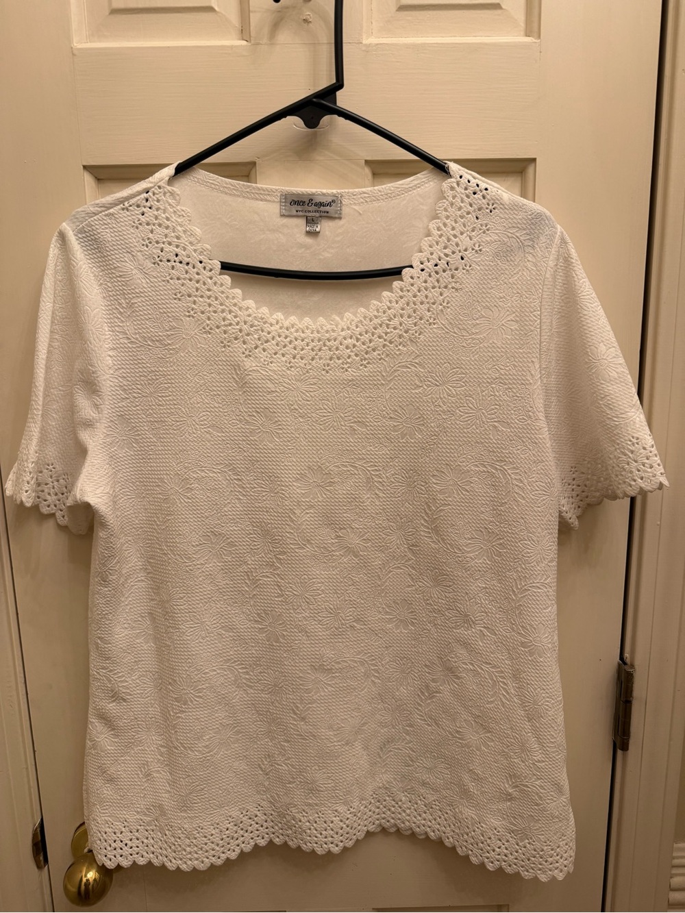 Once & Again White Embroidered Lace Trim Top Size Large